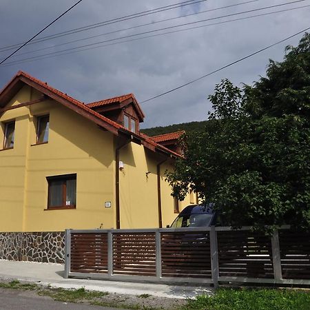 Ubytovanie Ahoj V Prirode Mýto pod Ďumbierom Exterior foto